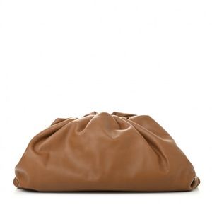 Bottega Veneta, Smooth Butter Calf The Pouch Oversized Clutch Cammello